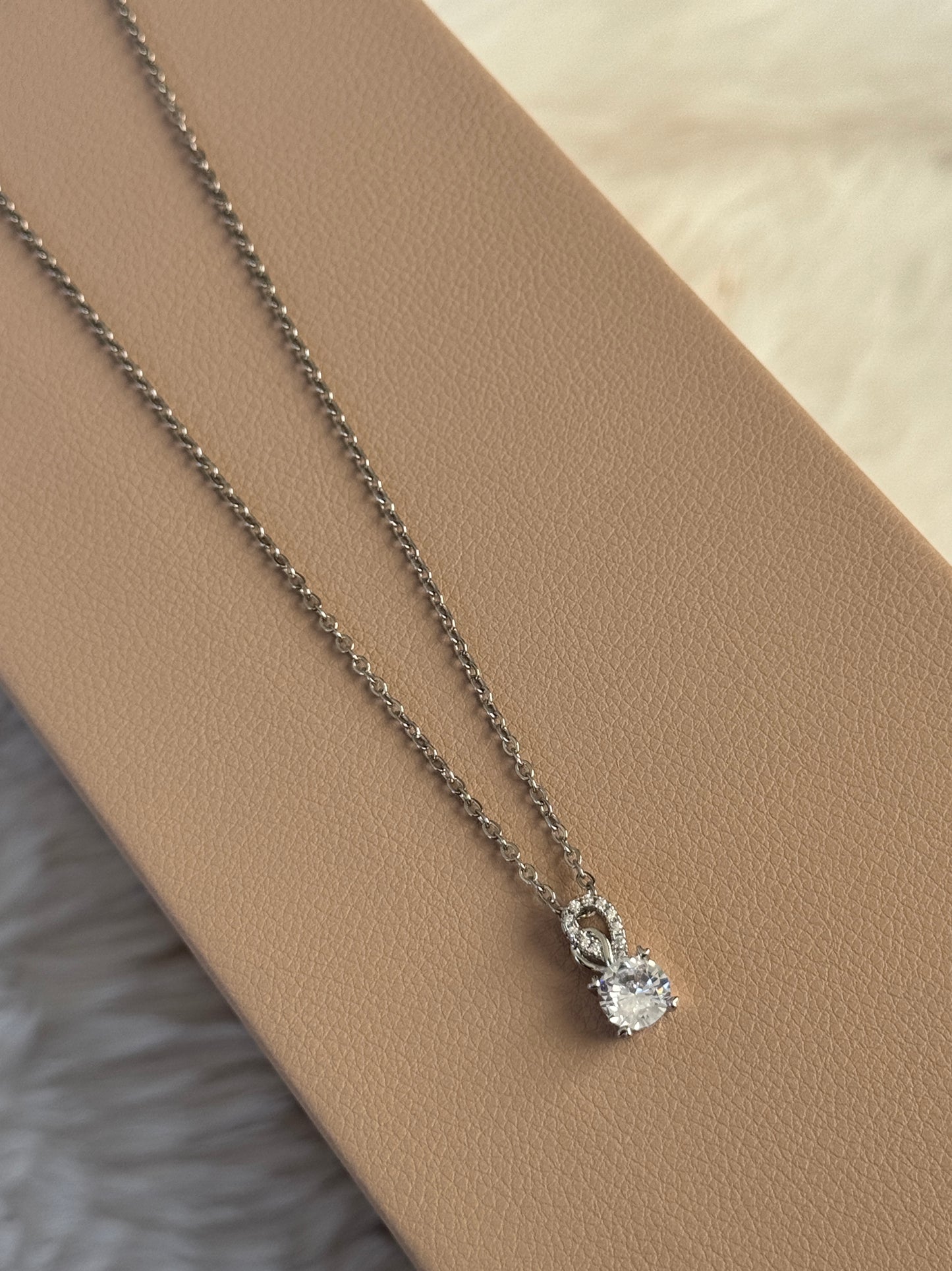 Charm Beauty Silver Necklace