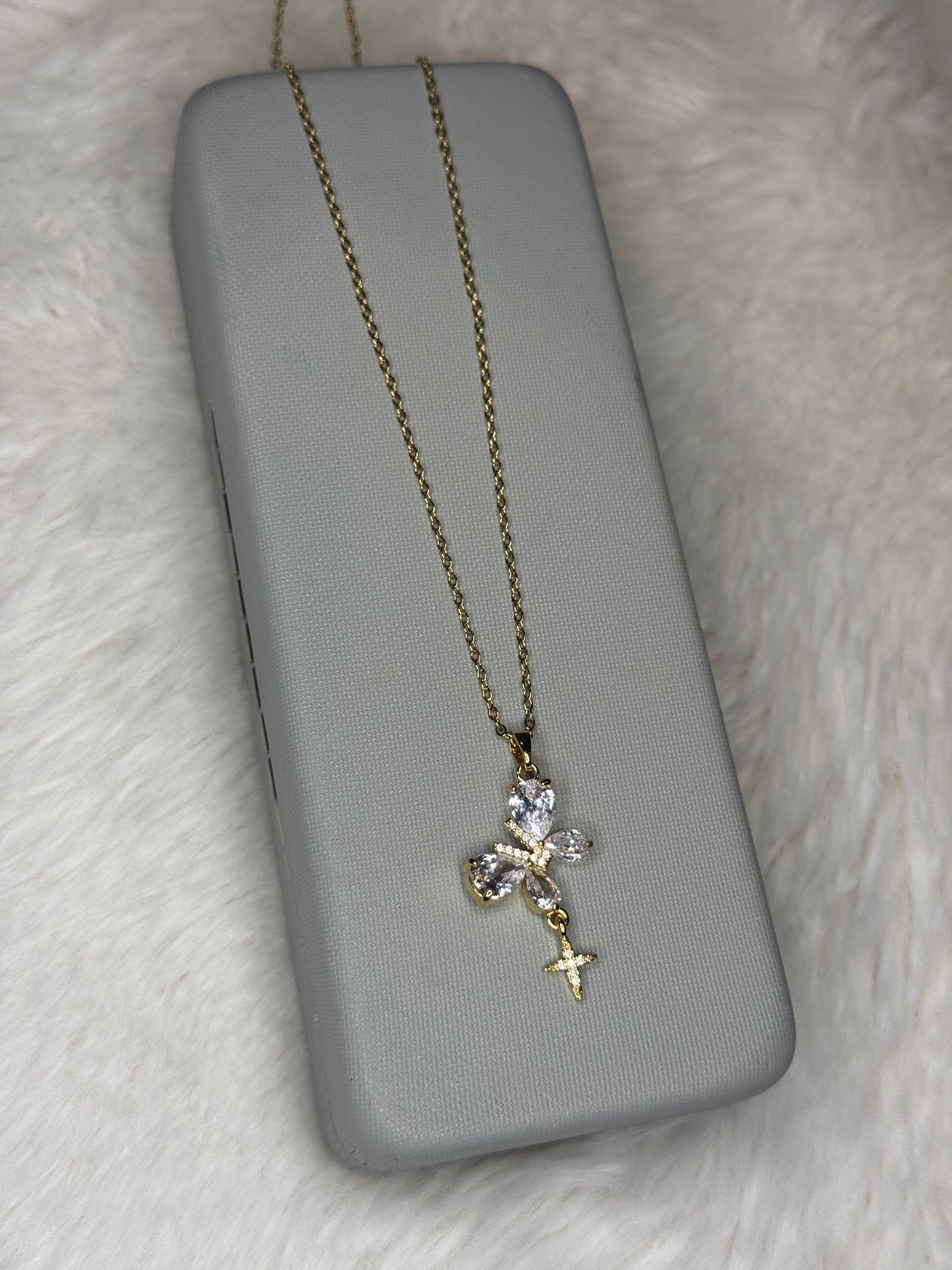 Elegant Cross Necklace