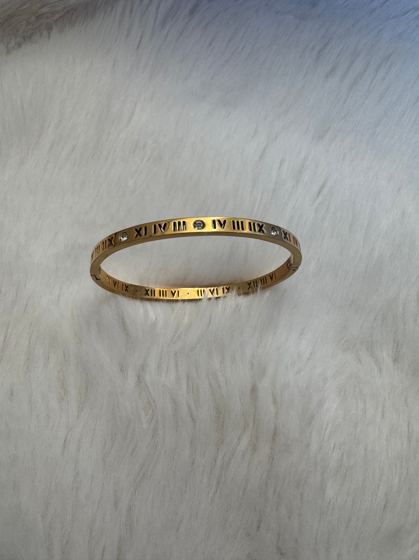 Roma Luxe Bracelet bangle