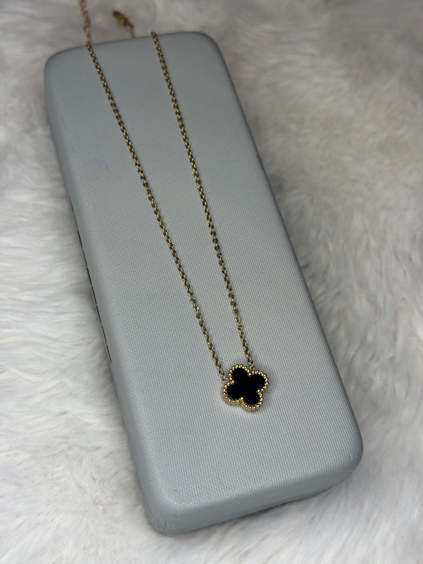 Clover Necklace