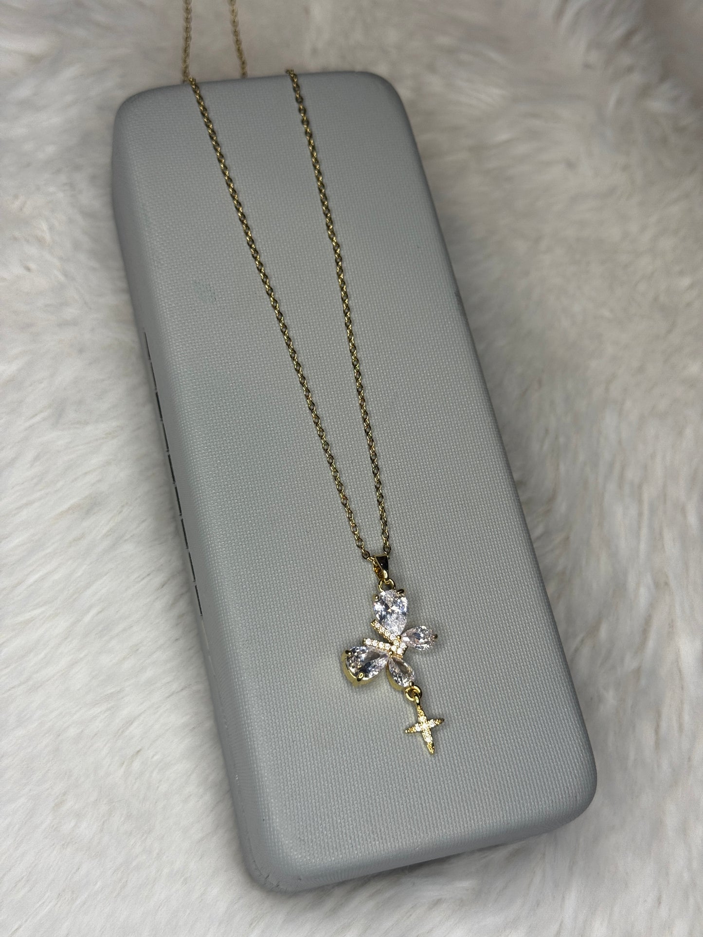 Elegant Cross Necklace