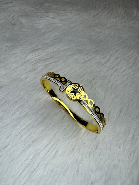 Stella Noir Bracelet Bangle