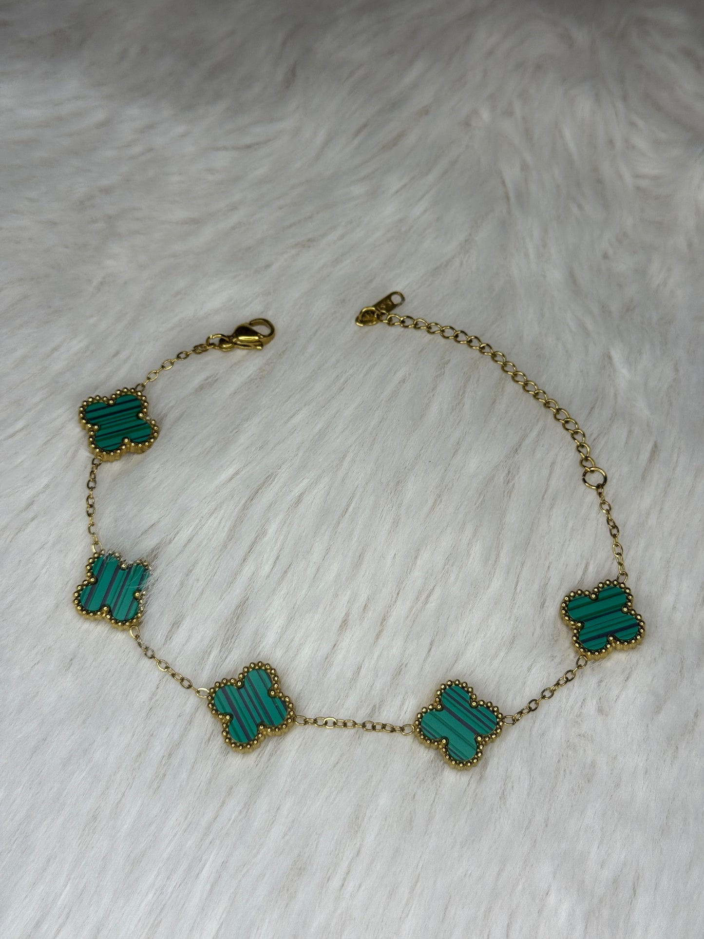Clover bracelet