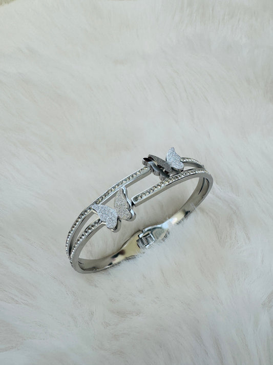 Bloom Fly Bracelet Bangle