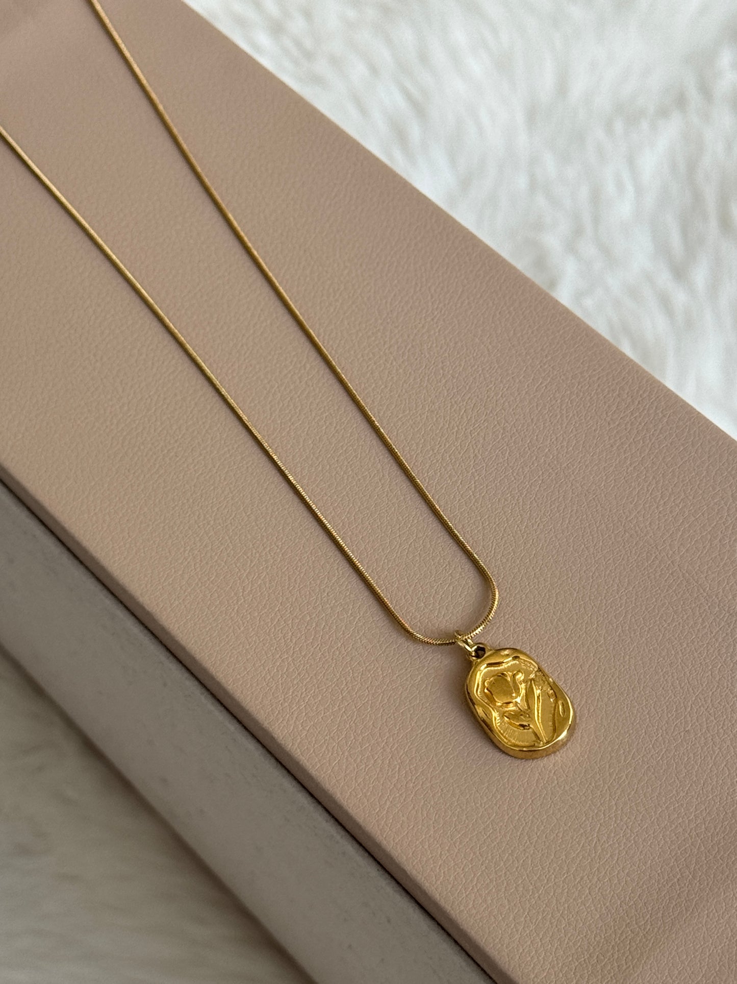 Golden Rose Necklace