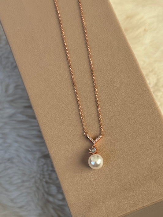 Pearl Tipped Rose Gold necklace