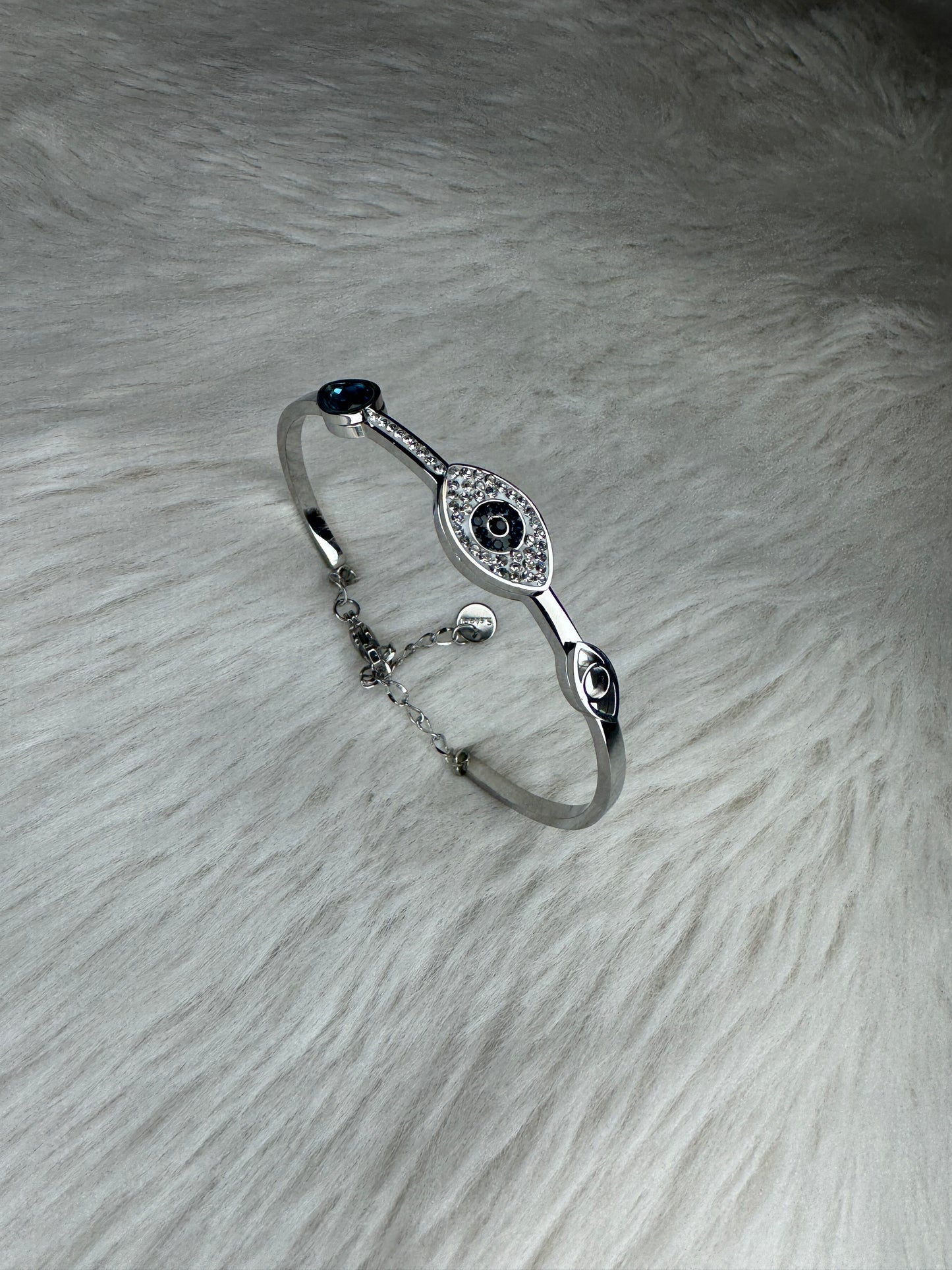 Aureole Bracelet Bangle